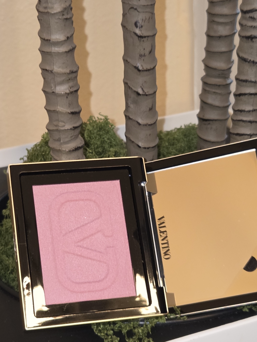Valentino Pink Powder Blush - Soft Shimmer Pink With Original BOX